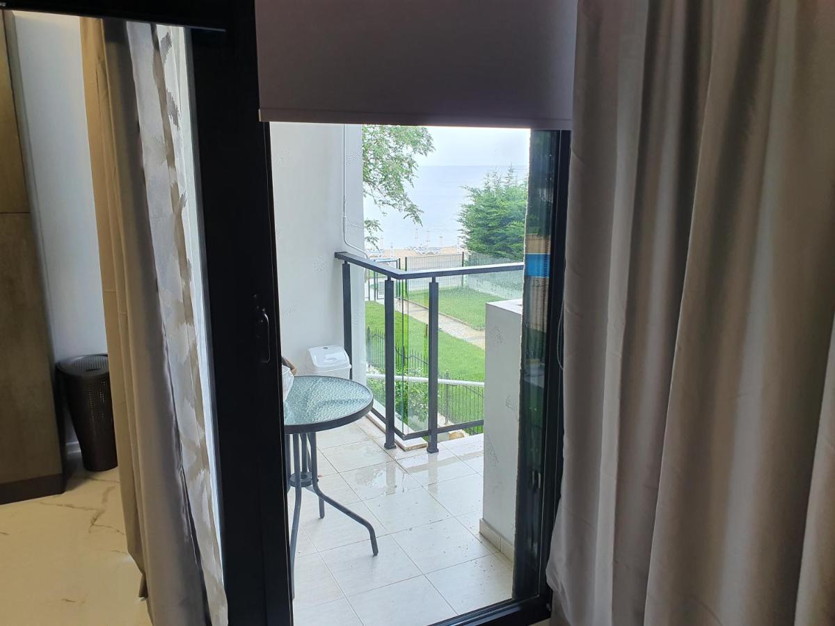 Studio Apartment Sea View