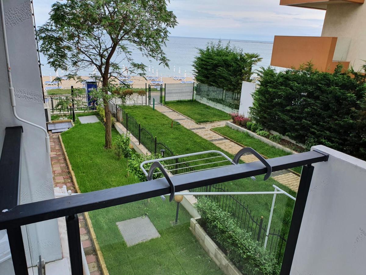 Studio Apartment Sea View